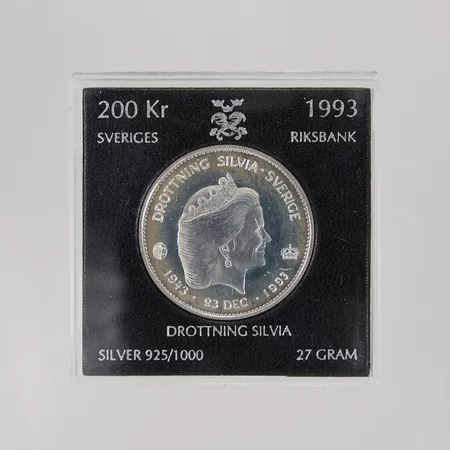 Mynt Drottning Silvia, 1993, nominellt värde: 200kr, plastetui, 925/1000 silver Vikt: 27 g