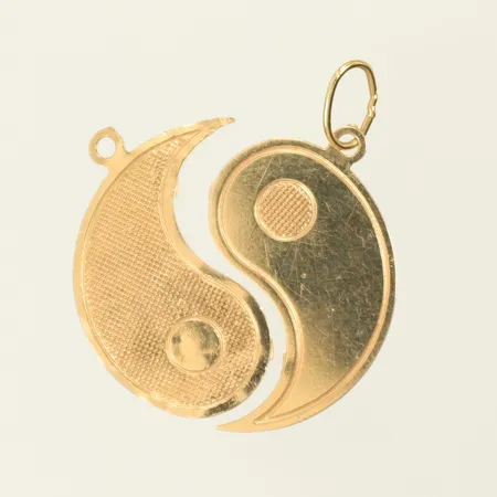 Hängen, Yin & Yang, en saknar ögla, en sliten, 14K, 0,6g Vikt: 0,6 g