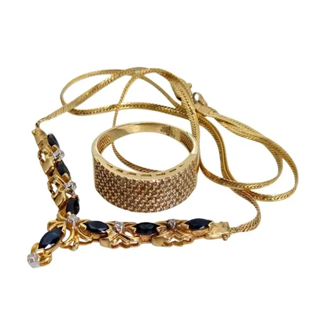 Diverse smycken, halsband 10K guld - bruttovikt 6,4g, ring, 14K guld - bruttovikt 3,4g, ojämnheter/defekter förekommer, total vikt 9,8g