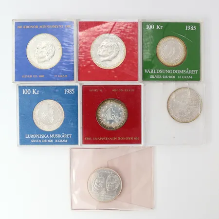 Sju mynt, olika valörer, svenska, etuier, Silver 925/1000. Vikt: 155,7 g