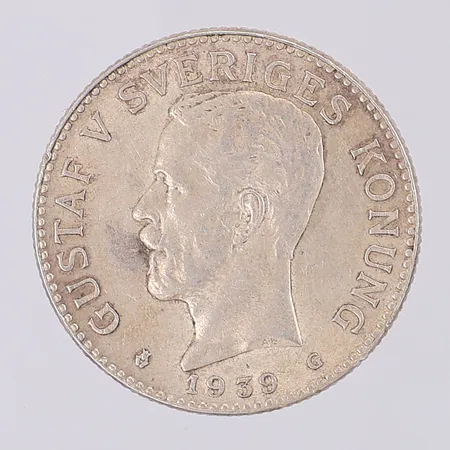 Mynt Gustaf V 1939, nominellt värde 2kr, 800/1000 silver Vikt: 15 g