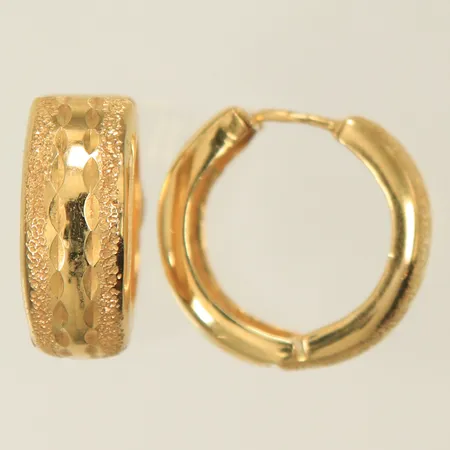 Örhängen med mönster, Ø 16mm, bredd 6mm, 18K, 3,5g Vikt: 3,5 g