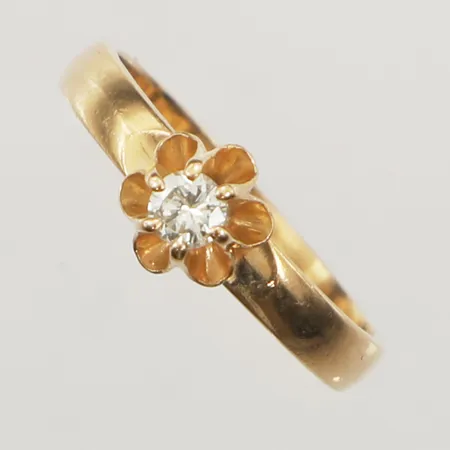 Ring med diamant 1x ca 0,16ct, stl 17, bredd 6,8mm, Lingfjord Atelje Rolf, år 1989, 18K Vikt: 3,1 g