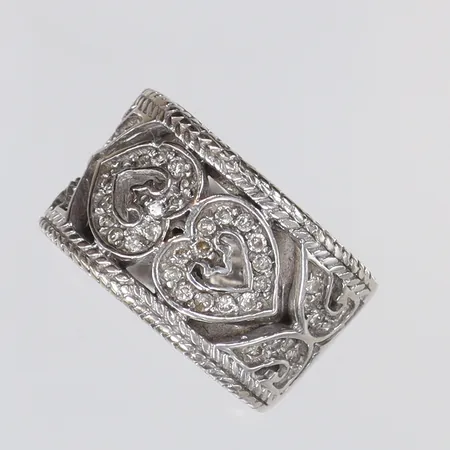 Ring med diamanter totalt ca 46 x 0,005ct, stl 15, bredd 6mm, 18K Vikt: 9,9 g