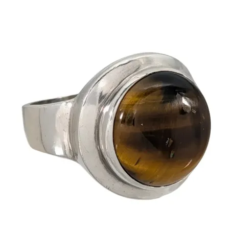Retro Ring, silver 925/1000, Tigeröga, Ø18½ mm, bredd 4-18 mm, dekor/front 18x18 mm, sten med något minimalt märke Vikt: 7 g