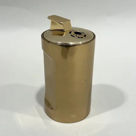 Bordständare, Pierre Forsell, Skultuna, nr 85, mässing, höjd 9cm, något repig Skickas med paket.