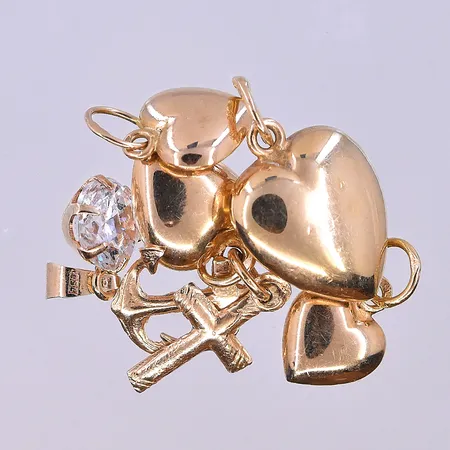 Diverse hängen, 18K. Vikt: 2,6 g