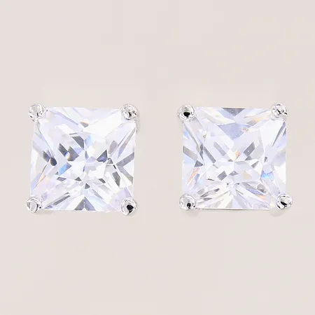 Ett par örhängen med vita stenar, 11X11mm, silver 925/1000 Vikt: 6 g