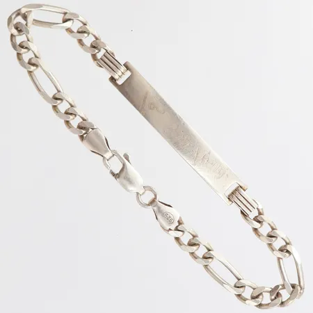 Armband med platta, längd 20cm, bredd 5,5-6,5mm, Silver 925/1000.  Vikt: 12,5 g