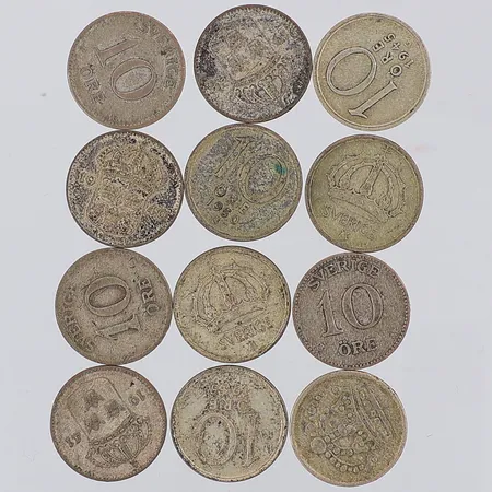 12 mynt nominellt värde 10 öre, 400/1000 silver Vikt: 17,2 g