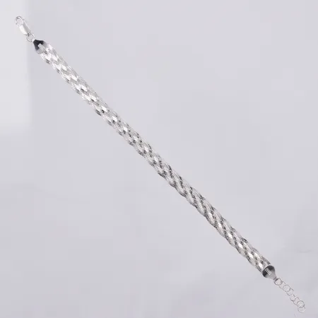 Armband längd ca 18-20cm, bredd ca 8mm, GHA 925/1000 Vikt: 5,1 g