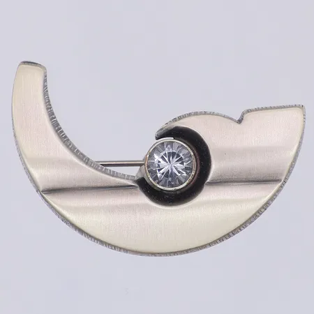 Brosch bergkristall Finnfeelings Karl Laine, 30mm x 20mm, 925/1000 silver Vikt: 3,8 g