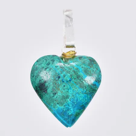 Hänge med Eilatsten, längd ca 25mm, bredd ca 18mm, limmat fäste, litet nagg på spets, 925/1000 silver Vikt: 3 g