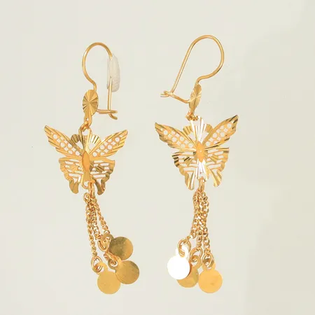 Ett par örhängen med fjärilar, längd ca 55mm, bredd 18mm, 21K Vikt: 3,7 g