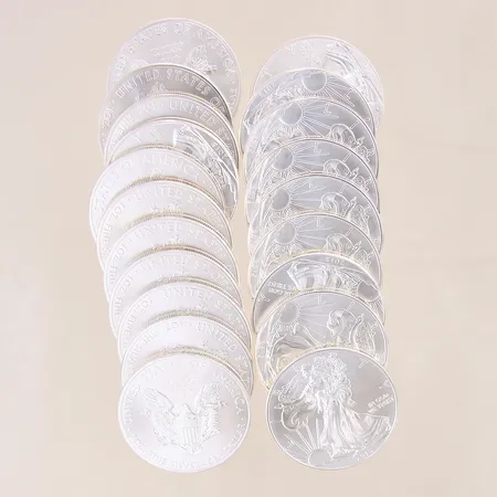 Mynt, 20 stycken, United States Of America, One Dollar, 1OZ, Liberty, In God We Trust, Ø40,5mm, år 2015, plastetui, silver 999/1000 Vikt: 625,9 g