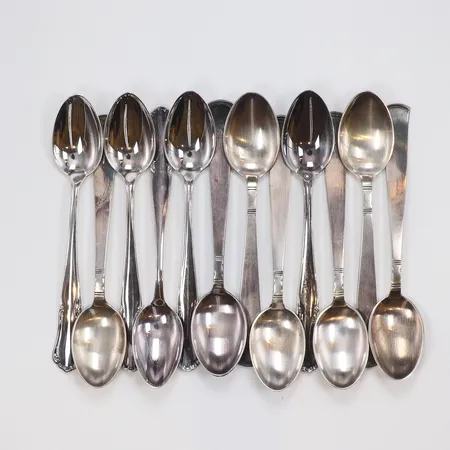 12 kaffeskedar, 11cm, silver, 830/1000 Vikt: 149,3 g