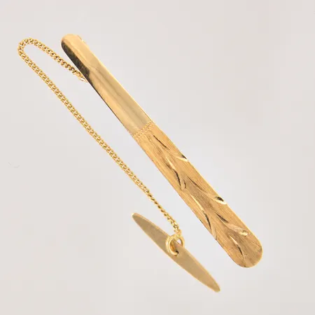 Slipsnål med dekor, 53x6mm, säkerhetskedja, 18K Vikt: 4,4 g