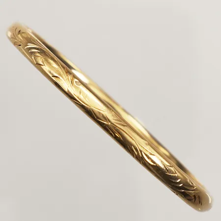 Stelt armband, Ø60mm, innermått ca 17cm, bredd 4,9mm, 18K Vikt: 10,8 g