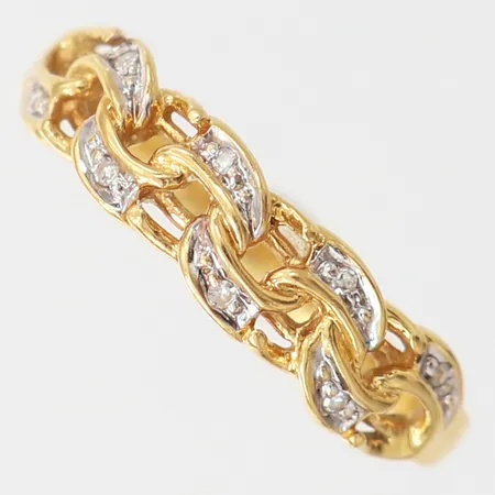 Ring Bismarck med 8/8-slipade diamanter 8 x ca 0,005ct, stl: 17, bredd 1,8-5mm, GFAB, tvåfärgat 18K. Vikt: 1,9 g