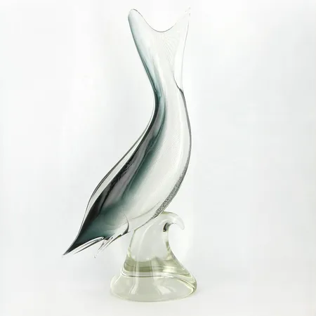 Figurin Fisk i glas, höjd ca 48cm, omärkt, möjligen Färe-Marcolin, Ronneby, repor på fiskens rygg, litet nagg på fena Skickas med postpaket.