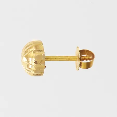 Udda örhänge med dekor, Ø6mm, 18K.  Vikt: 0,4 g