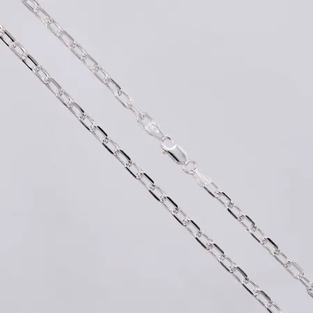 Kedja GHA längd ca 54,5cm, bredd ca 4mm, 925/1000 silver Vikt: 18,5 g