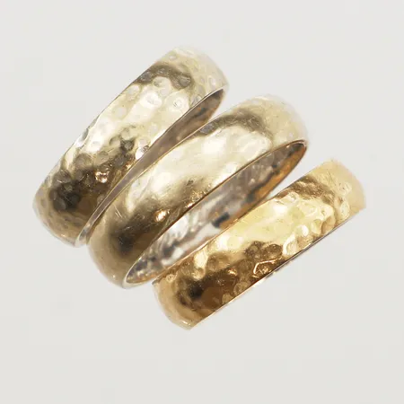 Tre ringar, stl 16½-18, BÖS, 18K Vikt: 16,5 g