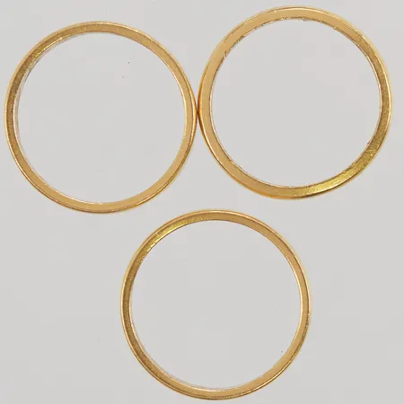 Ringar, 3st, graverade 23K 15,4g.
