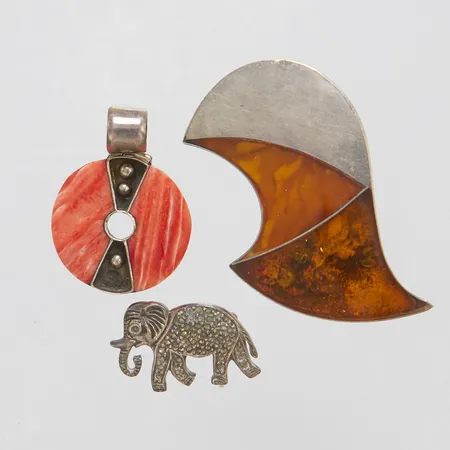 Diverse silver med stenar, skadat, defekt, stenar saknas, silver, 925-950/1000 Vikt: 27,5 g