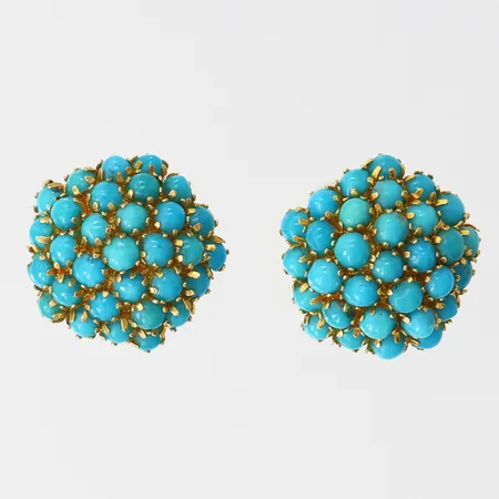 Ett par örhängen med blåa stenar, ett par med omaka snurrebussar, Ø15mm, 18K. Vikt: 6,3 g