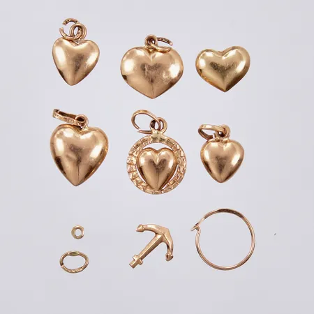 Diverse, trasigt, 18K Vikt: 5 g