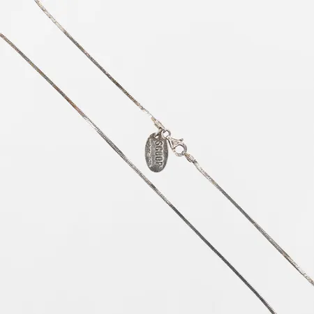 Kedja, fyrkantig Ormlänk, Scoop, längd: 40 cm, bredd: ca 1,5 mm, 925/1000 silver. Vikt: 6,2 g