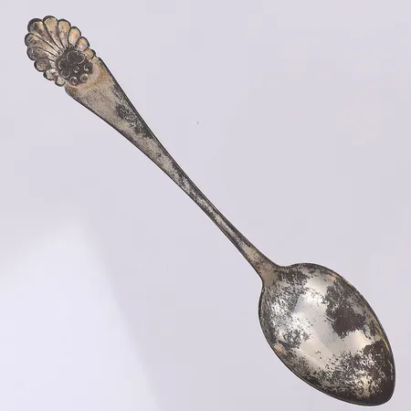 Kaffesked, gravyr, kattfot 830/1000 silver Vikt: 11,7 g