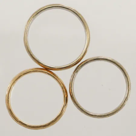 Diverse guld, defekt, 18K  Vikt: 5,5 g