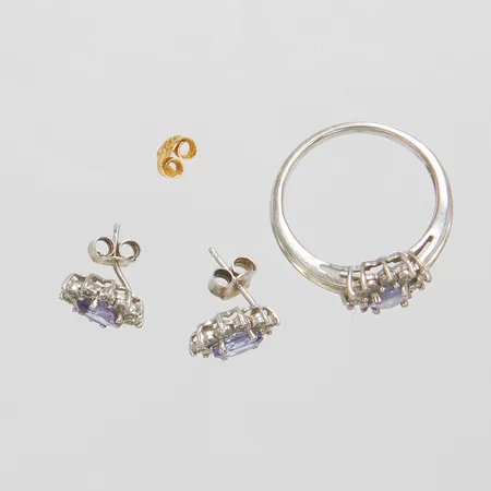 Diverse silver, tanzaniter, diamanter, skeva stift, en diamant saknas, udda snurrebuss, silver, 925/1000 Vikt: 4,2 g