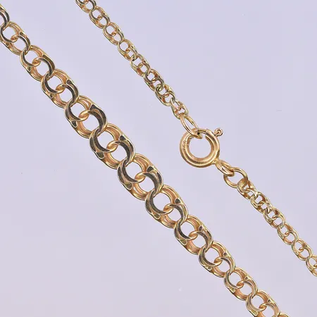 Collier Bismarck, doserad, bredd 2-5 mm, längd 43,5 cm, en defekt länk, 18K. Vikt: 4,7 g