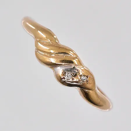 Ring, stl 17, skev skena, 8K Vikt: 0,8 g