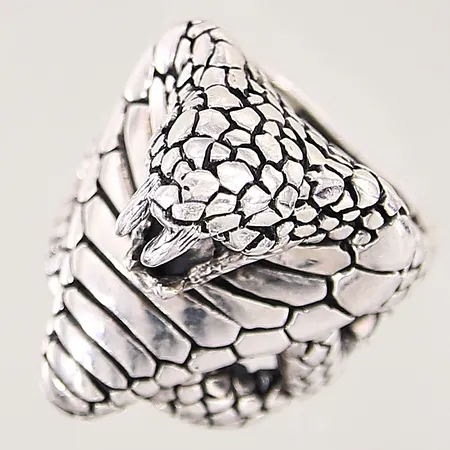 Ring, kobra, stl 18, bredd 12-28mm, silver 925/1000 Vikt: 26,8 g