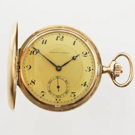 Fickur Savonette Tavannes Watch Co, två boetter i 14K, manuell, 51mm, boettnr 910937 5, liten sekundvisare, innerboett i metall, skadad urtavla, repig, bucklig, bruttovikt 91g 