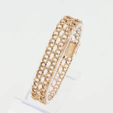 Armband,dubbelbismarck,Götes Guldvaror, Göte Engström Köping,längd ca 19 cm,bredd 12.4 mm,18k. Vikt: 23,9 g