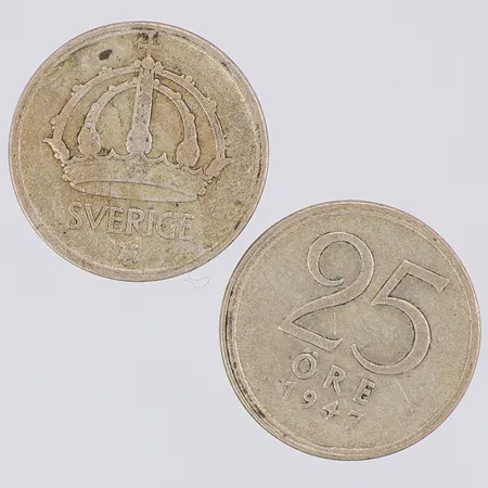2 mynt nominellt värde 25 öre, 400/1000 silver Vikt: 4,6 g