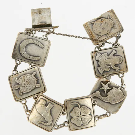 Armband 20cm, bredd: 23mm, reliefmönstrat med djurmotiv,silver 830/1000 Vikt: 54,7 g