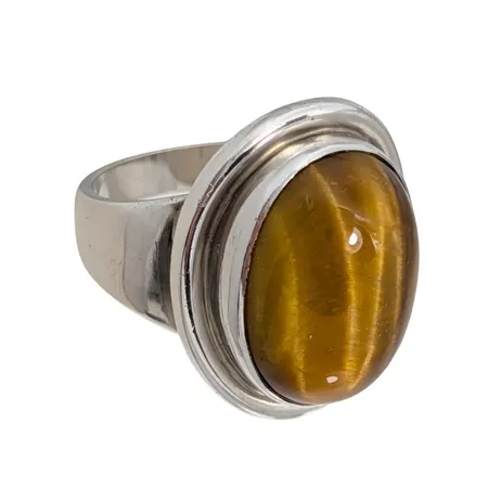Vintage Ring, GEORG JENSEN Danmark, (Harald Nielsen 1892-1977)), silver 925/1000, nr 46 A, Tigeröga (18x13 mm), Ø18,0 mm, skena 3,5 mm och bredare, dekor/front mått 22,5x18 mm, uppbyggnad 9 mm, sten utan anmärkning, mycket fint skick Vikt: 11 g