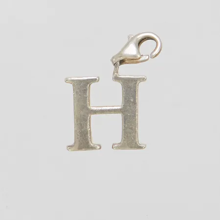 Berlock, bokstaven H, 23,9x13,9mm, silver, 925/1000 Vikt: 2,6 g