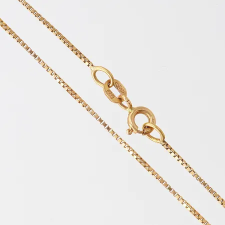 Kedja Venezia, längd 38,5cm, bredd 0,8mm, 18K. Vikt: 2,1 g