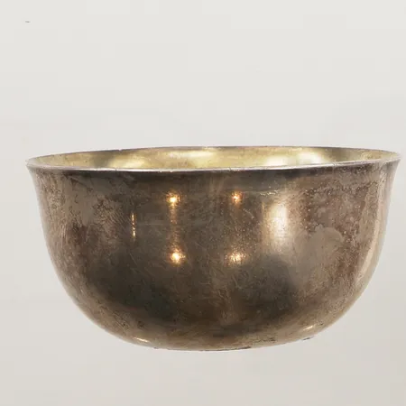 Skål, Ø6cm, höjd 28cm, gravyr, 830/1000 silver Vikt: 43,4 g