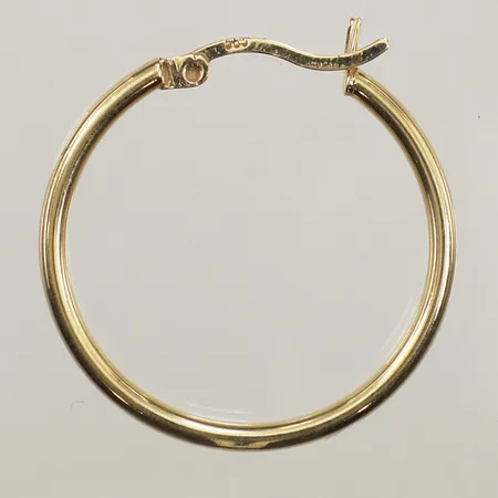 Udda örhänge, Ø27mm, bredd 2mm, defekt, 14K  Vikt: 1,4 g