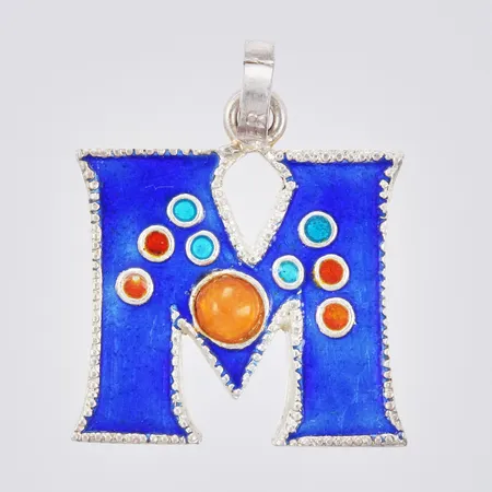 Hänge med emalj, längd ca 21mm, bredd ca 18mm, silver Vikt: 1,7 g