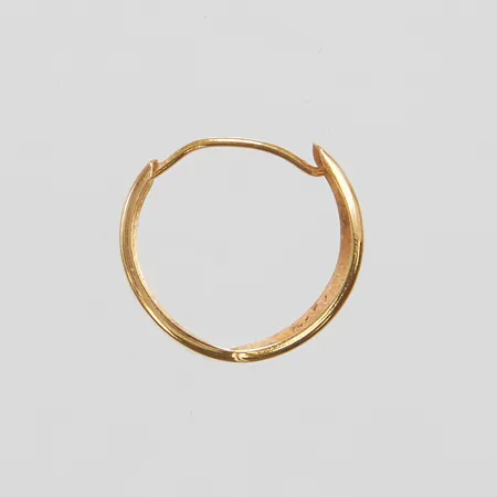 Örhänge, udda, Ø13mm, bredd: 3,2mm, skev, 18K Vikt: 0,3 g