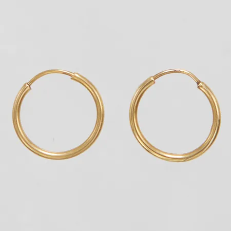 Ett par örhängen creoler, Ø12mm, bredd 1,5mm, 14K Vikt: 0,8 g